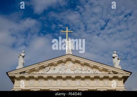 The Roman Catholic Vilnius Cathedral , Lithuania, with statues of Saint Casimir, Saint Stanislaus and Saint Helena Stock Photo