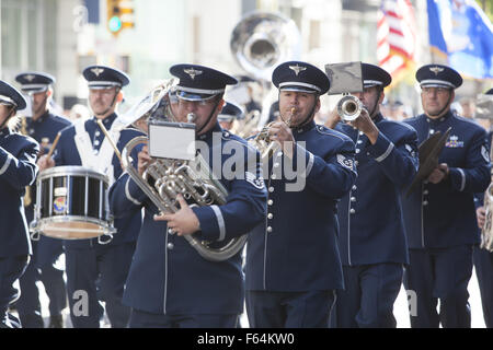 New York, USA. 11th Nov, 2015. Veterans from and representing all wars with US involvement march in the Veteran's Day Parade in New York City. Credit:  David Grossman/Alamy Live News Stock Photo