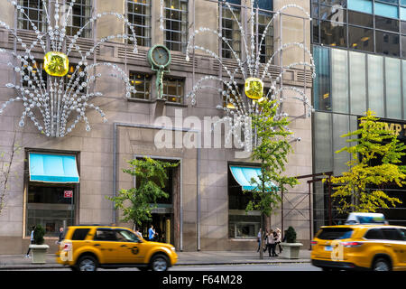 Tiffany & Co., Jewelry Store, Holiday Decorations, NYC Stock Photo
