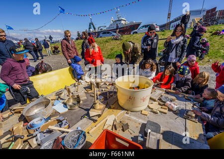 Children doing crafts at the annual Seaman's day festival, Reykjavik, Iceland Stock Photo
