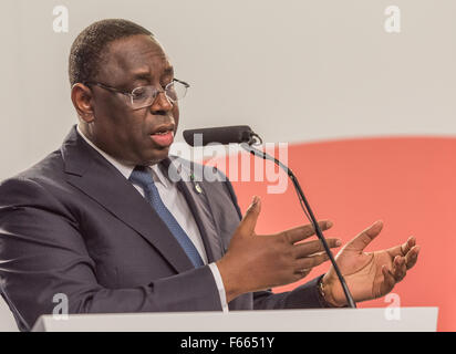 Valletta, Malta. 12th Nov, 2015. President of Senegal Macky Sall talks to the media on a join press conference at the end of the Valletta Summit on migration. Topic of the summit was to create peace, stability and economic development in the countries of origin and transit. Credit:  Jonathan Raa/Pacific Press/Alamy Live News Stock Photo