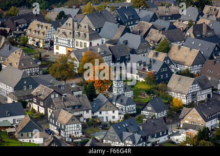 Church in Eversberg Linner, the oldest half-timbered village in the Sauerland, Eversberg, half-timbered village, Meschede, Stock Photo