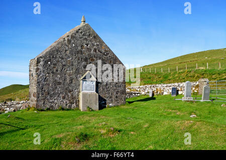 A view of the ruined church of St Moluag at Kilmaluag, Kilmuir, Trotternish, Isle of Skye, Inner Hebrides, Scotland, UK. Stock Photo