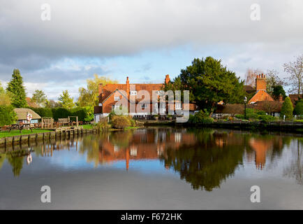 The Mill House pub and restaurant, North Warnborough, Hampshire, England UK Stock Photo