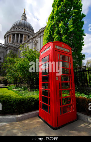 London St Pauls, Cathedral, phone box, London; UK Stock Photo