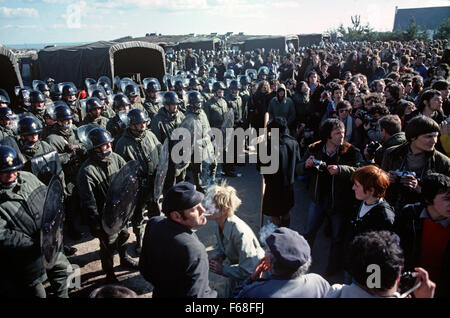 French police, Gendarmerie Mobile,  lined up against antinuclear demonstrators in Plogoff, small village in South West Brittany, France Stock Photo