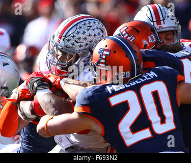 November, 14, 2015: Ohio State Buckeyes running back Ezekiel Elliott ...