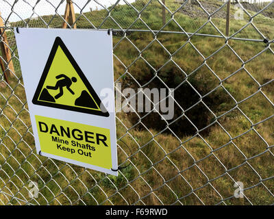 'Keep Out Open Mine Shaft' public warning sign to tourists at Black ...