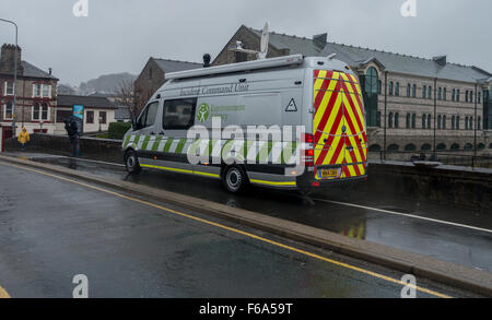 An Incident Command Unit of the Environmental Agency monitoring raising water levels on the River Kent in Kendal Stock Photo