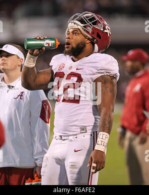 Starkville, MS, USA. 14th Nov, 2015. Alabama Crimson Tide linebacker Ryan Anderson (22) during the NCAA Football game between the Mississippi State Bulldogs and the Alabama Crimson Tide at Davis Wade Stadium in Starkville, MS. Chuck Lick/CSM/Alamy Live News Stock Photo