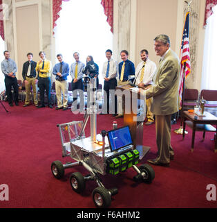 Senator Joe Manchin (D-W.Va.) speaks at an event to honor the winners of the 2015 Sample Return Robot Challenge, the Mountaineers team, on Monday, Sept. 21, 2015 at the Russell Senate Office Building in Washington, DC. The Mountaineers were awarded $100,000 in prize money for successfully completing Level 2 of the Sample Return Robot Challenge at Worcester Polytechnic Institute in Massachusetts June 10-12. Photo Credit: (NASA/Aubrey Gemignani). Stock Photo