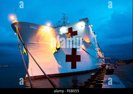 SUBIC BAY, Philippines (Aug. 9, 2015) The hospital ship USNS Mercy (T-AH 19) is moored at the pier at Subic Bay for Pacific Partnership 2015. Mercy is currently in the Philippines for its third mission port of PP15. Pacific Partnership is in its tenth iteration and is the largest annual multilateral humanitarian assistance and disaster relief preparedness mission conducted in the Indo-Asia-Pacific region. While training for crisis conditions, Pacific Partnership missions to date have provided real world medical care to approximately 270,000 patients and veterinary services to more than 38,000 Stock Photo