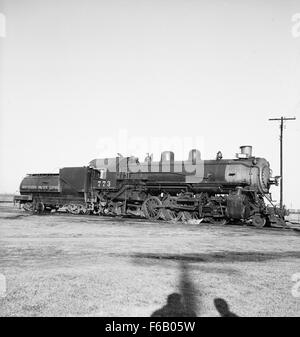 [Texas and New Orleans, Southern Pacific, Locomotive No. 773 with Tender] Stock Photo