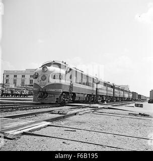 [Missouri Pacific, Diesel Electric Freight Locomotive No. 328] Stock ...