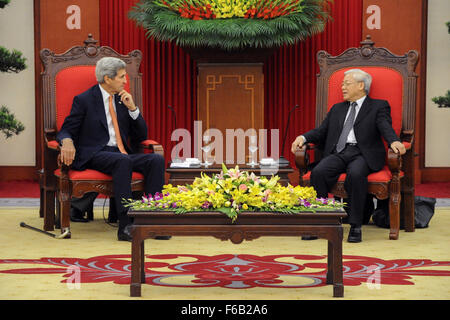 Secretary Kerry Speaks With Vietnamese General Secretary Trong at the Outset of Their Meeting in Hanoi Stock Photo