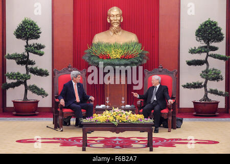 Secretary Kerry Speaks With Vietnamese General Secretary Trong at the Outset of Their Meeting in Hanoi Stock Photo