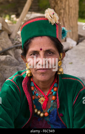 India, Himachal Pradesh, Spiti River valley, Tabo, woman from Kinnaur, dressed in tradtitional costume and hat Stock Photo