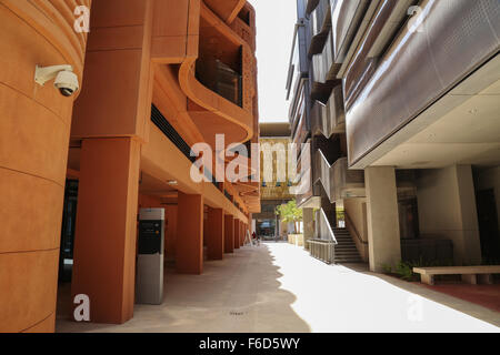 Buildings designed to get maximum light inside without electricity, in the 'Zero Carbon Masdar City, Abu Dhabi in the UAE Stock Photo