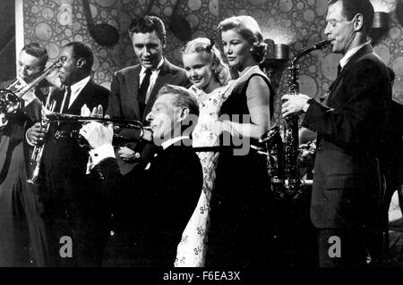 Jan 01, 1959; [Exact Date and Location Unknown]; DANNY KAYE and BARBARA BEL GEDDES as his wfe in the 1959 film ''The Five Pennies.'' Stock Photo