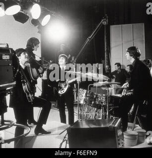 Jul 12, 1964; London, UK; Musicians RIGO STARR as Ringo, JOHN LENNON as John, PAUL MCCARTNEY as Paul and GEORGE HARRISON as George in 'A Hard Day's Night'. Directed by Richard Lester. Stock Photo