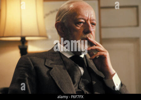 RELEASE DATE: February 18, 1983   MOVIE TITLE: Lovesick   DIRECTOR: Marshall Brickman  STUDIO: The Ladd Company   PLOT: A psychiatrist who falls in love with a patient is visited by the spirit of Sigmund Freud, who gives him advice on how to handle it  PICTURED: ALEC GUINNESS as Sigmund Freud  (Credit Image: c The Ladd Company/Entertainment Pictures) Stock Photo