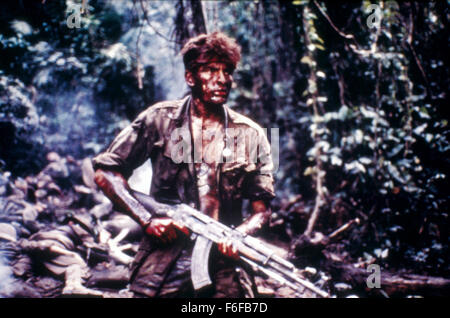 RELEASE DATE: December 24, 1986   MOVIE TITLE: Platoon   STUDIO: Orion Pictures   PLOT: A gritty and emotional look at the lives of a platoon of American soldiers as they patrol, fight and die in the jungles of Vietnam as seen through the perspective of a young recruit (Charlie Sheen). Two veteran sergeants (Tom Berenger, Willem Dafoe) clash when one of them precipitates a massacre of villagers. Winner of 4 Academy Awards including Best Picture and Best Director   PICTURED: CHARLIE SHEEN as Pvt. Chris Taylor  (Credit Image: c Orion Pictures/Entertainment Pictures) Stock Photo