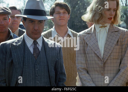 Nov 01, 1991; Los Angeles, CA, USA; Actor DUSTIN HOFFMAN as Dutch Schultz, LOREN DEAN stars as Billy Bathgate and NICOLE KIDMAN as Drew Preston in the Touchstone Pictures gangster movie, 'Billy Bathgate.' Stock Photo