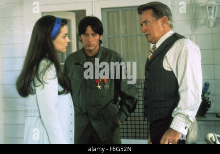 EMILIO ESTEVEZ THE WAR AT HOME (1996 Stock Photo - Alamy