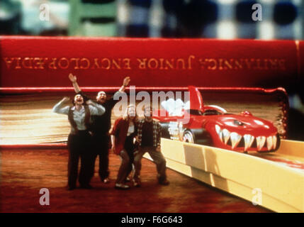 Rick moranis honey shrunk ourselves hi-res stock photography and images -  Alamy