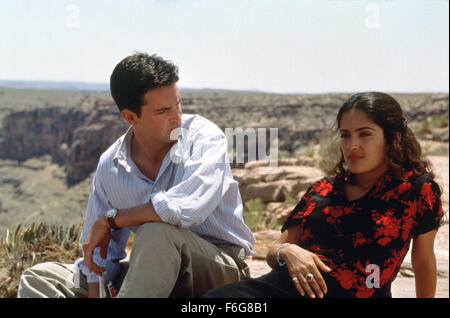 Feb 14, 1997; Hollywood, CA, USA; MATTHEW PERRY as Alex Whitman and SALMA HAYEK as Isabel Fuentes in the romantic comedy ''Fools Rush In'' directed by Andy Tennant. Stock Photo