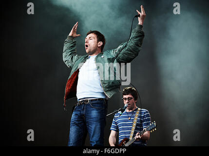 Damon Albarn and Graham Coxon of Blur at The British Summertime Festival in Hyde Park 20 June 2015. Stock Photo