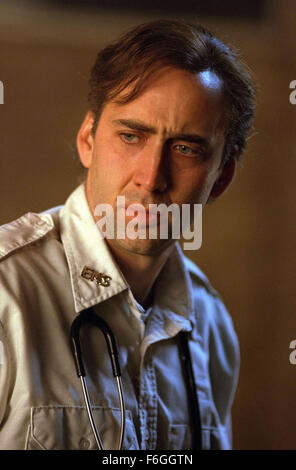 Oct 22, 1999; New York, NY, USA; Actor NICOLAS CAGE as Frank Pierce in 'Bringing Out the Dead'. Directed by Martin Scorsese. Stock Photo