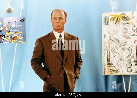 Sep 06, 2000; Los Angeles, CA, USA; Actor ED HARRIS directs and stars as Jackson Pollock in the Pollock Films drama, 'Pollock.' Stock Photo