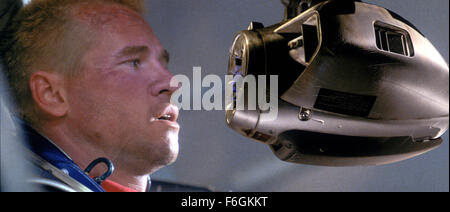 Nov 06, 2000; Sydney, AUSTRALIA; Actor VAL KILMER as Robby Gallagher in 'Red Planet'. Directed by Antony Hoffman. Stock Photo