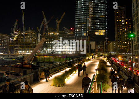 The High Line park in New York City, USA. A regeneration project to turn a former elevated railway into a park. Stock Photo