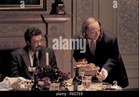 Jun 04, 2001; Los Angeles, CA, USA; Actor TIM CURRY stars as Professor Oldman in 'Scary Movie 2' Stock Photo