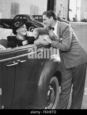 1938, Film Title: SISTERS, Director: ANATOLE LITVAK, Studio: WARNER, Pictured: ERROL FLYNN, ANATOLE LITVAK, LOUELLA O PARSONS. (Credit Image: SNAP) Stock Photo