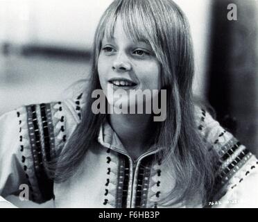 1976, Film Title: LITTLE GIRL WHO LIVES DOWN THE LANE, Director: NICOLAS GESSNER, Studio: AMERICAN INT'L, Pictured: JODIE FOSTER. (Credit Image: SNAP) Stock Photo