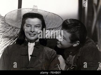 1944, Film Title: DRAGON SEED, Director: JACK CONWAY, Studio: MGM, Pictured: ASIAN MAKEUP, TURHAN BEY, JACK CONWAY, KATHARINE HEPBURN, ORIENTAL, EXOTIC, HAT, HAPPY, TALKING, LIGHT HEART. (Credit Image: SNAP) Stock Photo