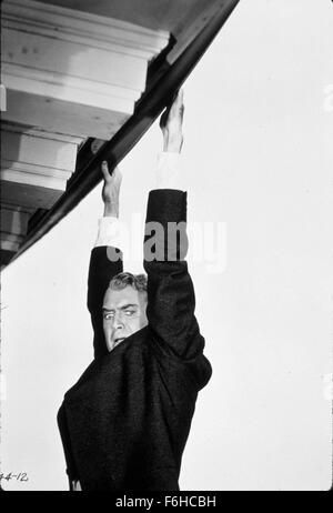 1958, Film Title: VERTIGO, Director: ALFRED HITCHCOCK, Studio: PARAMOUNT, Pictured: ALFRED HITCHCOCK. (Credit Image: SNAP) Stock Photo