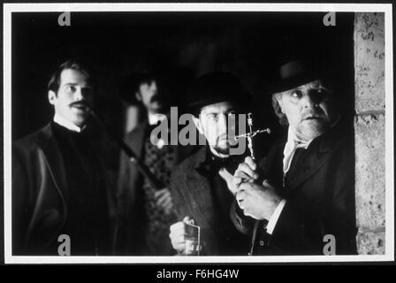 1992, Film Title: BRAM STOKER'S DRACULA, Director: FRANCIS FORD COPPOLA, Studio: COLUMBIA, Pictured: WILLIAM CAMPBELL, FRANCIS FORD COPPOLA, DRACULA & OTHER VAMPIRES, CARY ELWES, RICHARD E GRANT. (Credit Image: SNAP) Stock Photo