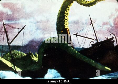1955, Film Title: IT CAME FROM BENEATH THE SEA, Director: ROBERT GORDON, Studio: COLUMBIA, Pictured: ITS & ALIENS! THINGS, NATURE, HORROR, SCI-FI, GIANT, MONSTER, SQUID, OCTOPUS, WATER, OCEAN, SEA, SHIP, BOAT. (Credit Image: SNAP) Stock Photo