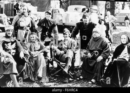 1938, Film Title: ADVENTURES OF ROBIN HOOD, Director: MICHAEL CURTIZ, Studio: WARNER, Pictured: CHARACTER, MELVILLE COOPER, MICHAEL CURTIZ, OLIVIA DeHAVILLAND, ENSEMBLE, ERROL FLYNN, ALAN HALE, PATRIC KNOWLES, UNA O'CONNOR, EUGENE PAULETTE, BASIL RATHBONE. (Credit Image: SNAP) Stock Photo