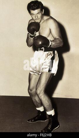1954, Film Title: TENNESSEE CHAMP, Director: FRED M WILCOX, Studio: MGM, Pictured: BOXING, DEWEY MARTIN, SPORT. (Credit Image: SNAP) Stock Photo