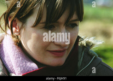 RELEASE DATE: May 4, 2004. MOVIE TITLE: Dear Frankie. STUDIO: Scottish Screen. PLOT: After having responded to her son's numerous letters in the guise of his father, a woman hires a stranger to pose as his dad when meeting him. PICTURED: EMILY MORTIMER stars as Lizzie. Stock Photo