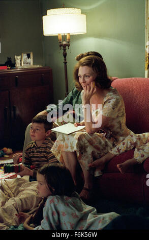 RELEASE DATE: September 28, 2005. MOVIE TITLE: The Prize Winner of Defiance Ohio. STUDIO: ImageMovers. PLOT: In order to support her ten children, Evelyn Ryan (Moore) enters a commercial jingle-writing contest. Based on a true story. PICTURED: JULIANNE MOORE stars as Evelyn Ryan. Stock Photo