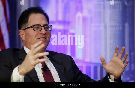 Detroit, MI, UNITED STATES. 17th Nov, 2015. Michael Dell, Founder, Chairman & CEO of Dell Inc. addresses the Detroit Economic Club meeting held at the Cobo Center in Detroit, Michigan, on Tuesday, November 17 2015. Credit:  Jeff Kowalsky/ZUMA Wire/Alamy Live News Stock Photo