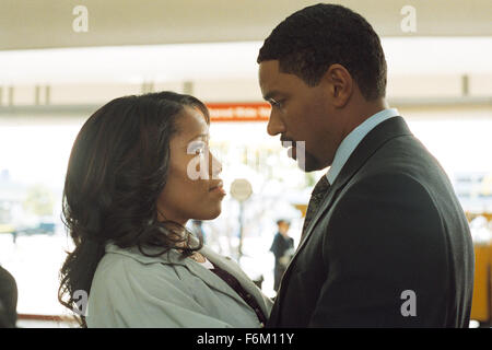 REGINA KING THIS CHRISTMAS (2007 Stock Photo: 31272582 - Alamy