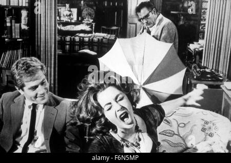 Feb. 13, 2014 - Hollywood, USA - WHO'S AFRAID OF VIRGINIA WOOLF (1966)..GEORGE SEGAL, ELIZABETH TAYLOR, RICHARD BURTON, MIKE NICHOLS (DIR)....WVW 015......(Credit Image: c face to face/Entertainment Pictures) Stock Photo