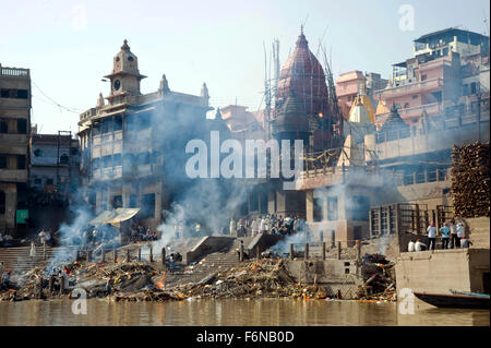 Manikarnika ghat, varanasi, uttar pradesh, india, asia Stock Photo